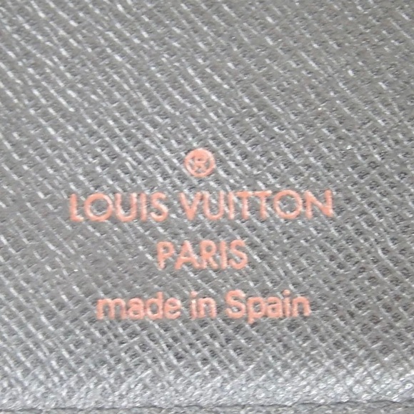 LOUIS VUITTON Blue Epi Leather Agenda ππ - Picture 7 of 11